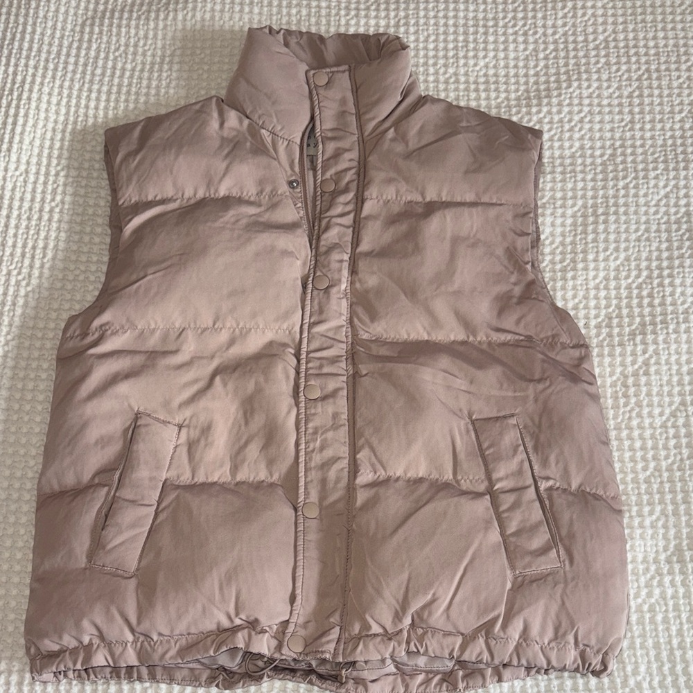 Stylish Puffer Vest in Light Brown